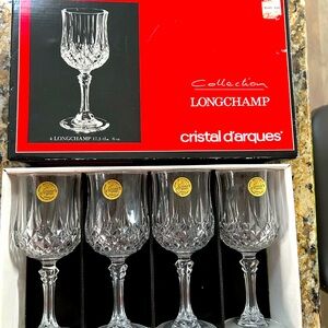 Brand new 7 1/4’’ Cristal D’Arques Longchamp Crystal 8.5 oz Wine/Water glasses